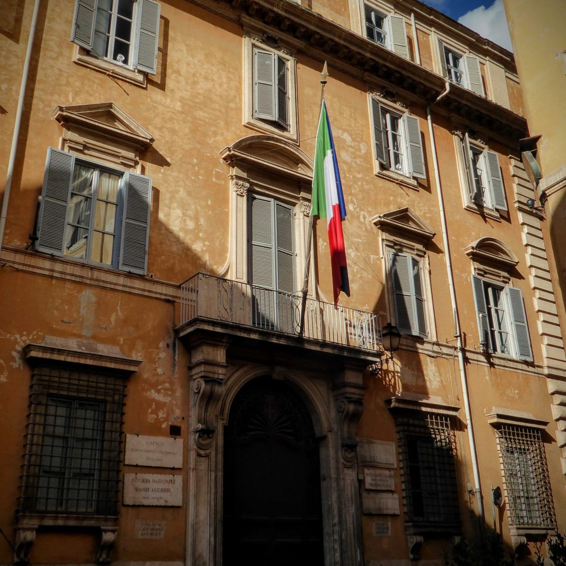 La Dante Vigo
